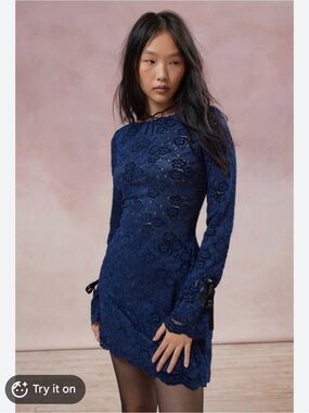 Kimchi Blue Navy Floral Lace Long-Sleeve Mini Dress